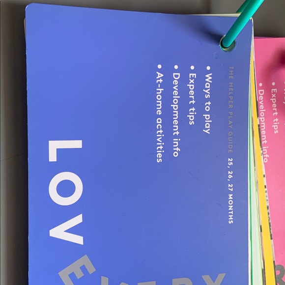 Lovevery Colorful Kids Activity Cards 22 to 30 months. - Picture 4 of 5